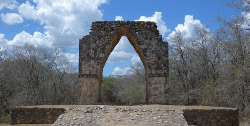 Site Maya de Kabah, www.terre-maya.com